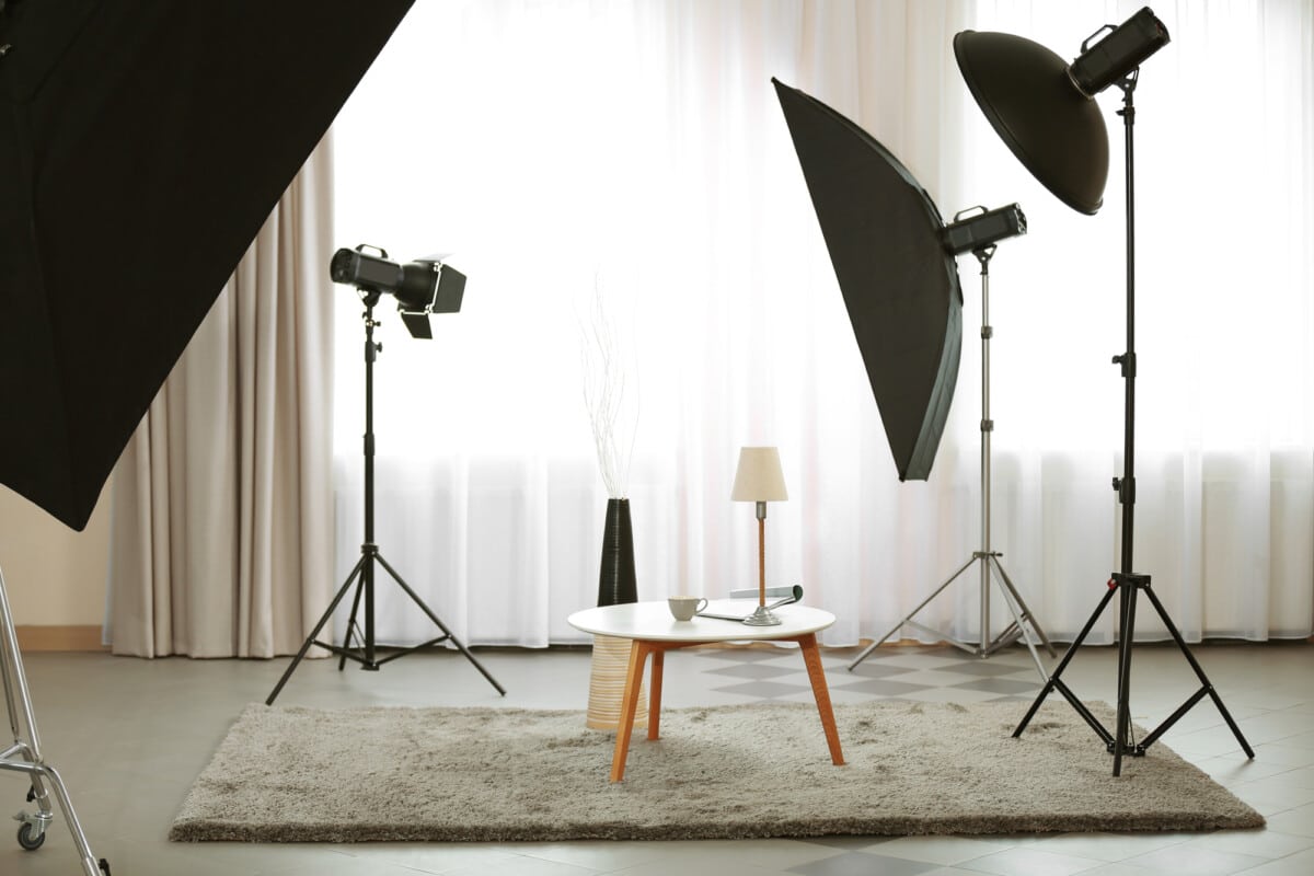 What is the correct lighting for a studio?