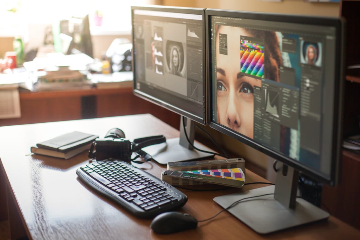 What editing software do most photographers use?