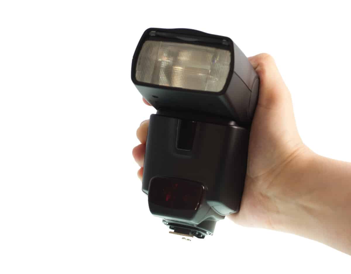 What are the different types of flashes for off cameras?