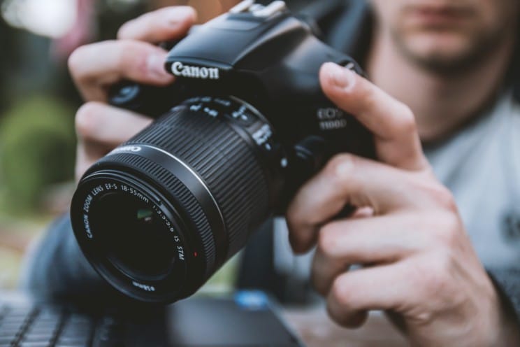 What is canon 6d mark ii back button focus