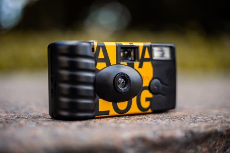 Take Disposable Camera Pictures on Your Phone
