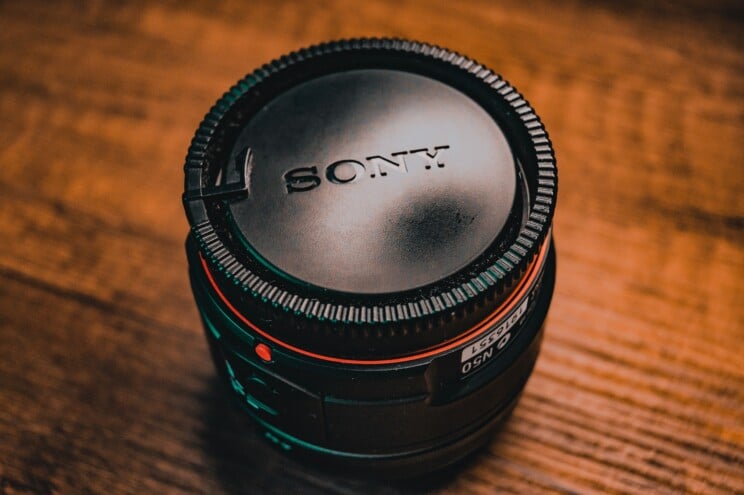 Best budget lens for Sony ZV E10